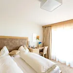 Schönblick Hotel 4*