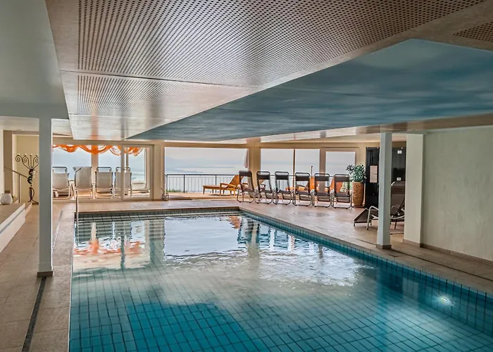 斯科恩布里克酒店 酒店 洛查贝布里根